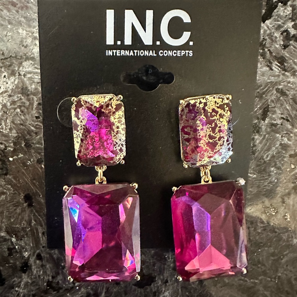 Vintage INC fuchsia pink and gold  large rhinestone square  earrings